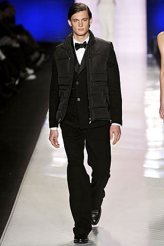 Tommy Hilfiger / - 2009-2010